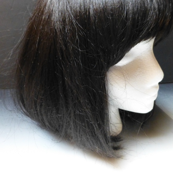 fine lace cap 14in bob black wig by  natural co…